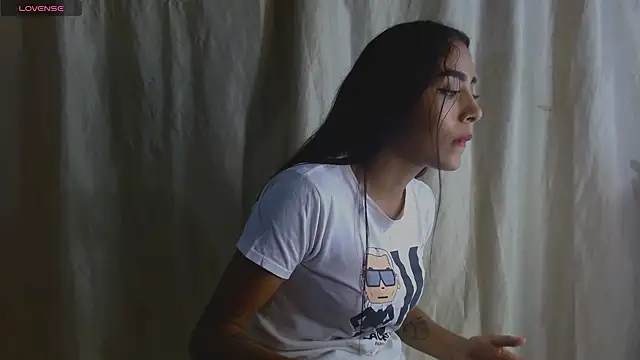 AntonellaAndNoah online show from 5, 12, 2024