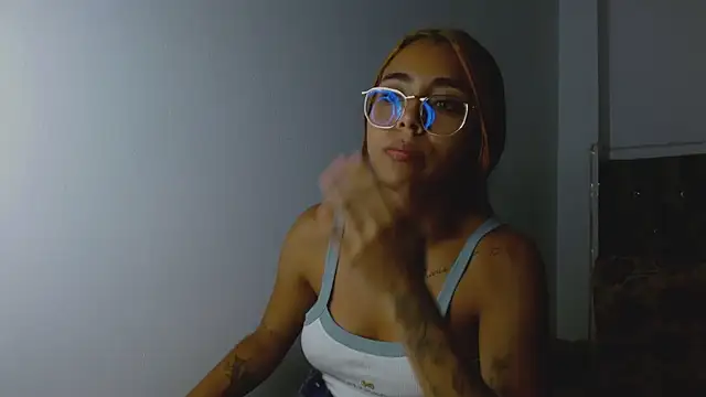 AntonellaAndNoah online show from 27, 2, 2025