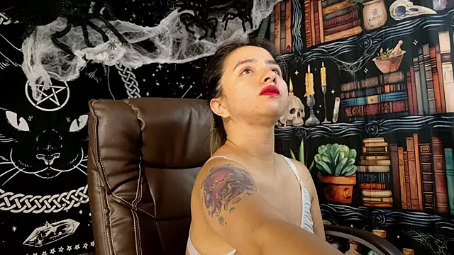 julietta   jackson online show from 4, 10, 2025