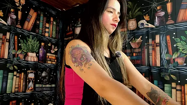 julietta   jackson online show from 4, 2, 2026