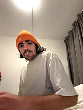 Snapshot of wolfwhite95 chatting on 29, 10, 2025 wolfwhite95 online show from 29, 10, 2025