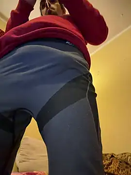 Snapshot of wolfwhite95 chatting on 16, 2, 2026 wolfwhite95 online show from 16, 2, 2026