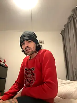 Snapshot of wolfwhite95 chatting on 29, 10, 2025 wolfwhite95 online show from 29, 10, 2025