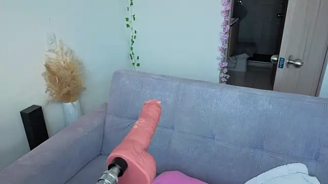 Mia adams66 online show from 9, 9, 2025