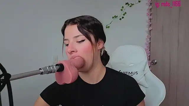 Mia adams66 online show from 14, 9, 2025