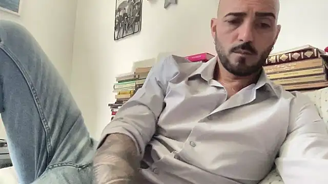alessandromori91 online show from 12, 5, 2026