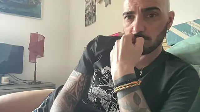 alessandromori91 online show from 5, 5, 2026