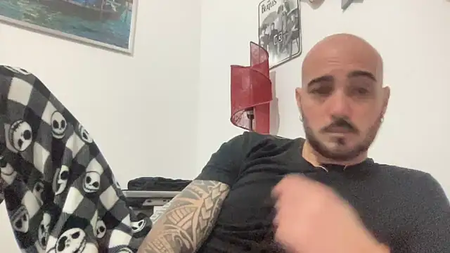 alessandromori91 online show from 15, 12, 2025