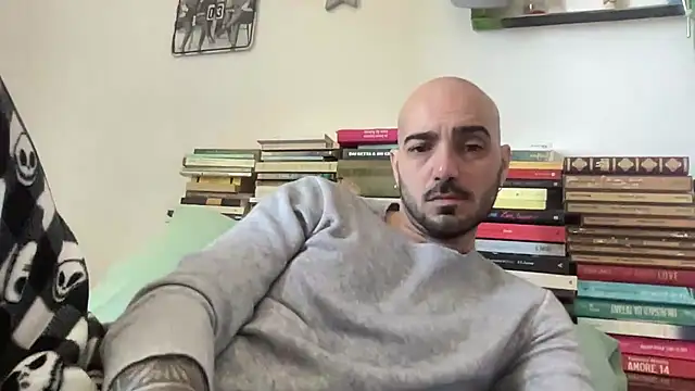 alessandromori91 online show from 5, 4, 2026