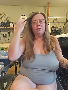 MsShelby40 online show from 25, 7, 2026