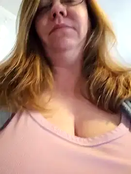 MsShelby40 online show from 16, 1, 2025