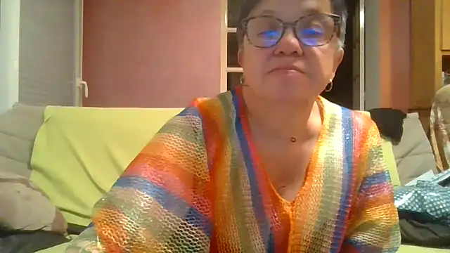 Vandeae44 online show from 2, 2, 2026