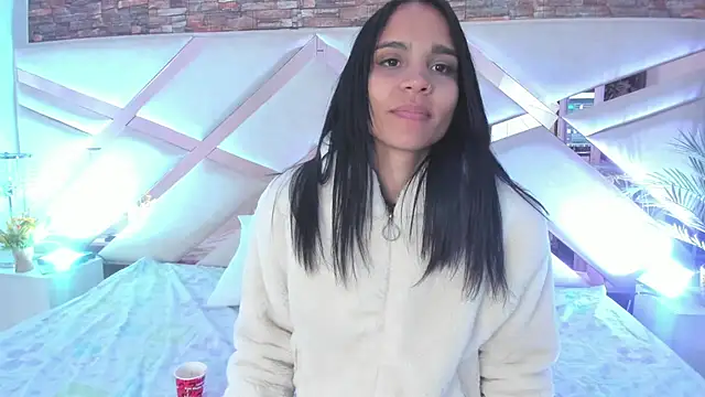 sophie pariss online show from 11, 2, 2026