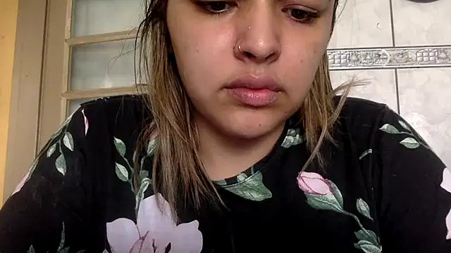 sweetshygirl online show from 13, 1, 2025