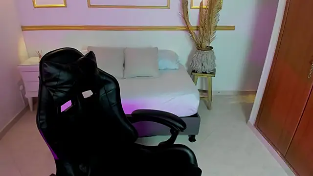 Snapshot of lia_sexx19 chatting on 11, 2, 2026 lia sexx19 online show from 11, 2, 2026