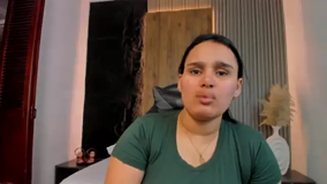 lia sexx19 online show from 20, 5, 2026
