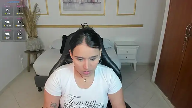 lia sexx19 online show from 16, 12, 2025