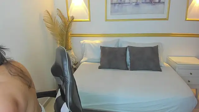 lia sexx19 online show from 3, 10, 2025