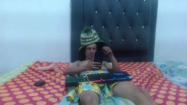 damian bottom bigcock online show from 31, 1, 2025