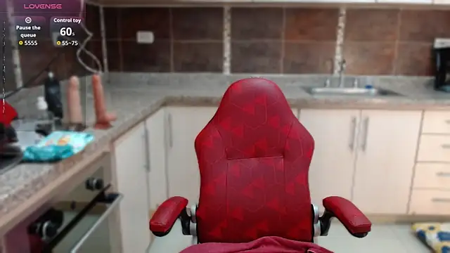 Heidy Wells online show from 1, 12, 2025