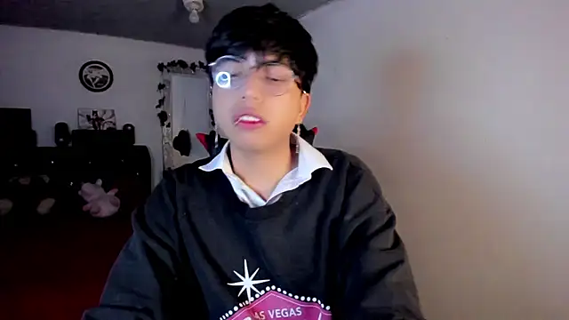 AnggelONfiree online show from 3, 2, 2026