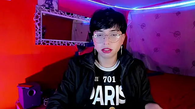 Snapshot of AnggelONfiree chatting on 10, 10, 2025 AnggelONfiree online show from 10, 10, 2025