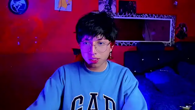 Snapshot of AnggelONfiree chatting on 18, 2, 2025 AnggelONfiree online show from 18, 2, 2025