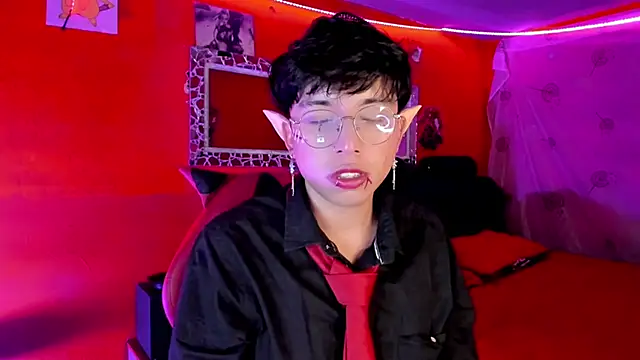 Snapshot of AnggelONfiree chatting on 5, 10, 2025 AnggelONfiree online show from 5, 10, 2025