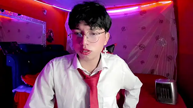 Snapshot of AnggelONfiree chatting on 19, 9, 2025 AnggelONfiree online show from 19, 9, 2025