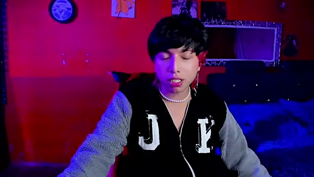 Snapshot of AnggelONfiree chatting on 4, 3, 2025 AnggelONfiree online show from 4, 3, 2025