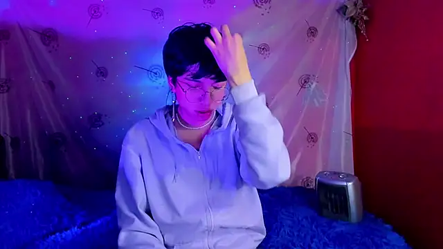 Snapshot of AnggelONfiree chatting on 10, 2, 2025 AnggelONfiree online show from 10, 2, 2025