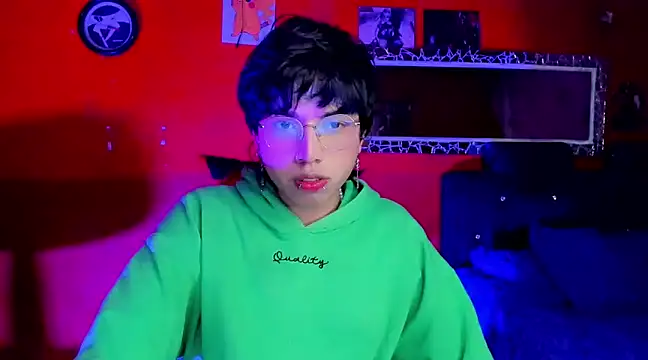 Snapshot of AnggelONfiree chatting on 14, 2, 2025 AnggelONfiree online show from 14, 2, 2025