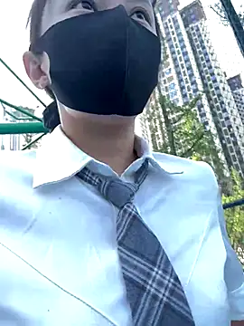 Snapshot of moneymaker_taipei chatting on 25, 9, 2025 moneymaker taipei online show from 25, 9, 2025