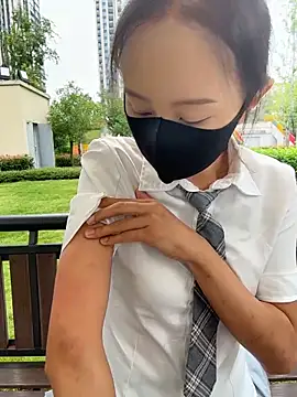 Snapshot of moneymaker_taipei chatting on 8, 10, 2025 moneymaker taipei online show from 8, 10, 2025