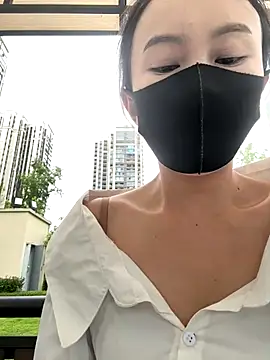 Snapshot of moneymaker_taipei chatting on 18, 9, 2025 moneymaker taipei online show from 18, 9, 2025