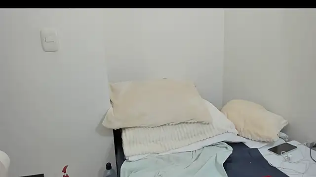 Bellaisa online show from 5, 12, 2025