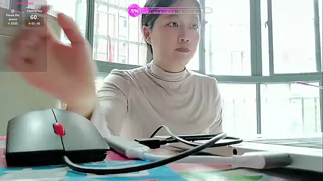 luoxuwen online show from 2, 11, 2025