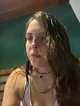 isadelasestrellas online show from 17, 12, 2025