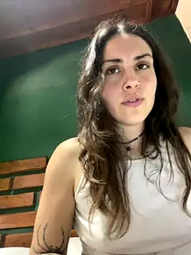 isadelasestrellas online show from 29, 9, 2025