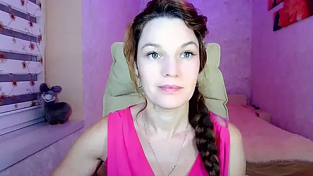 impossibleluna online show from 30, 9, 2025