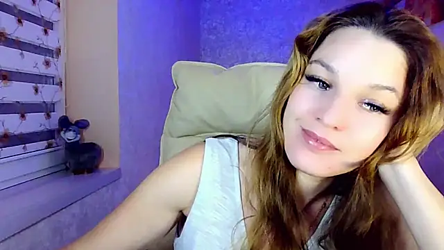 impossibleluna online show from 6, 10, 2025