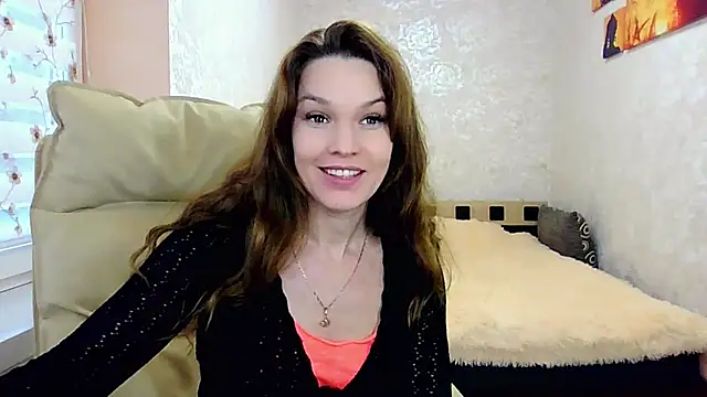 impossibleluna online show from 4, 2, 2025