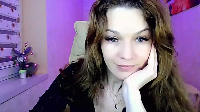 impossibleluna online show from 16, 4, 2026