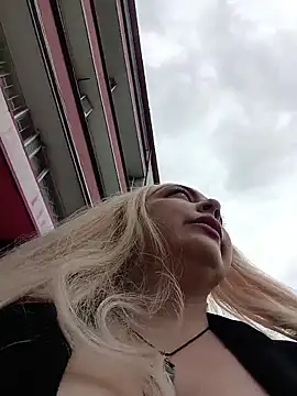 madelaine- online show from 1, 5, 2026