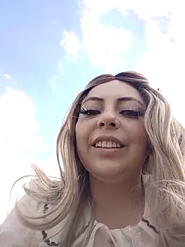 madelaine- online show from 22, 11, 2025