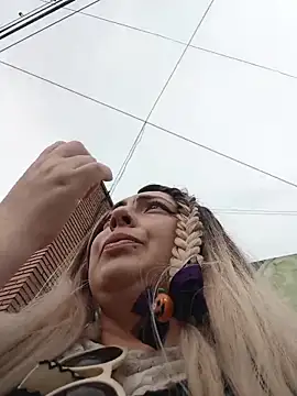 madelaine- online show from 23, 10, 2025