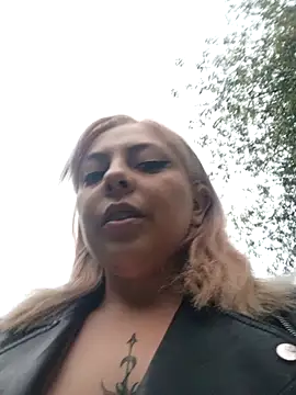 madelaine- online show from 8, 9, 2025