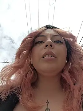 madelaine- online show from 12, 5, 2026