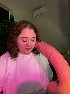 DaisyBooom online show from 30, 1, 2025