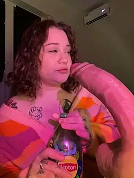 DaisyBooom online show from 30, 1, 2025